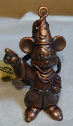 ディズニー ミッキーマウス キーホルダー 東京ディズニーランド ビンテージ