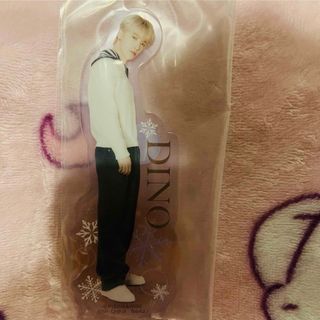 一番くじ SEVENTEEN ディノ アクスタ