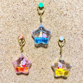 星のカービィ　ぷかぷかドームキーホルダー