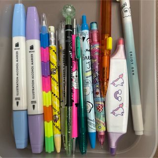 ボールペン、シャープペンセット